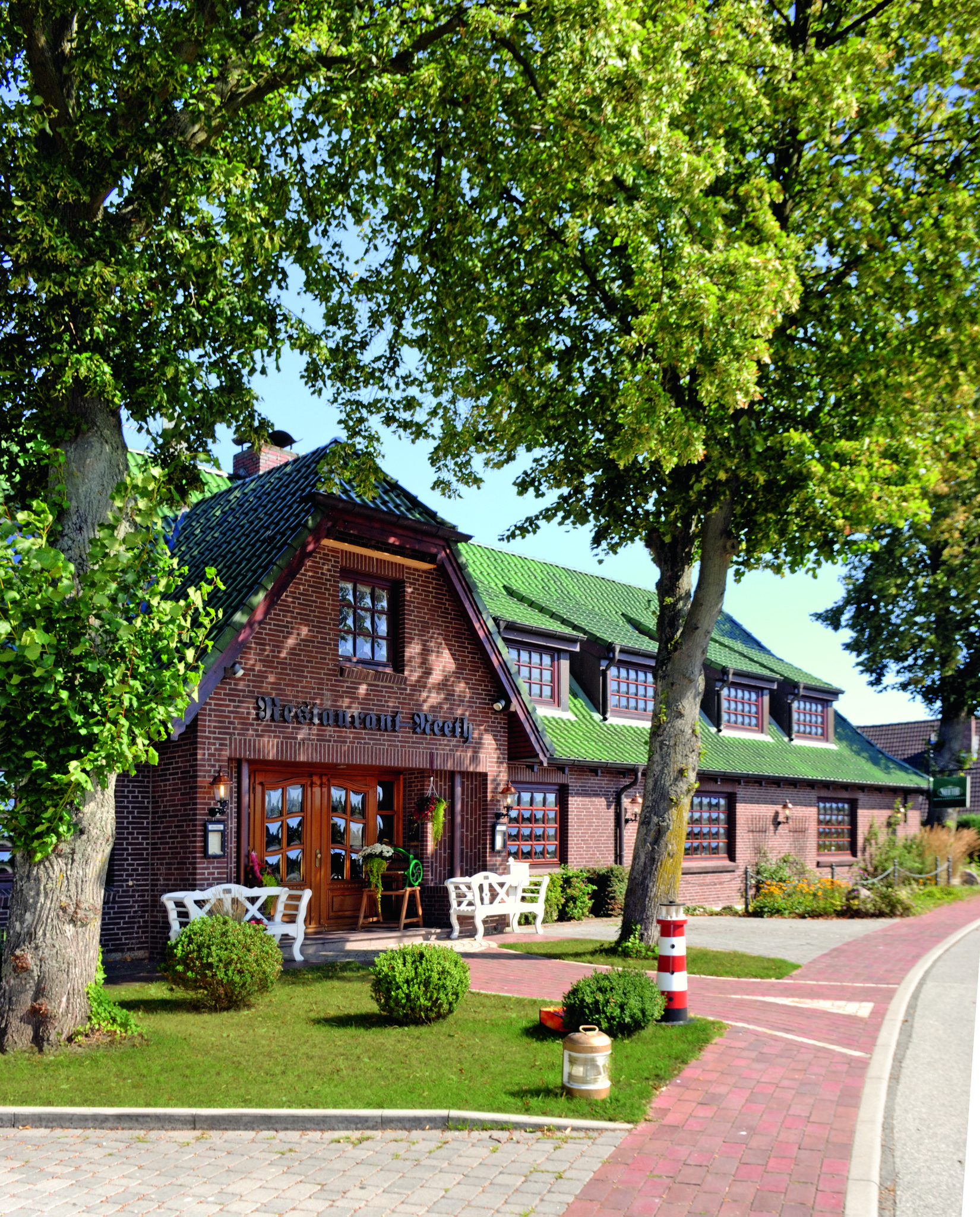Flair Hotel Neeth | Lehmkuhlen