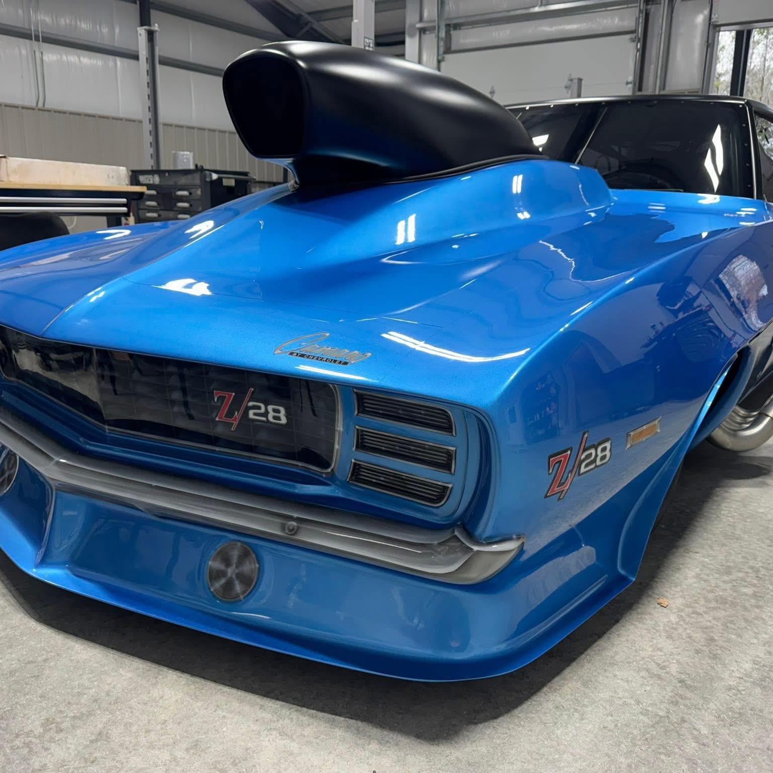 Andy Mac Racing/ Bipolar