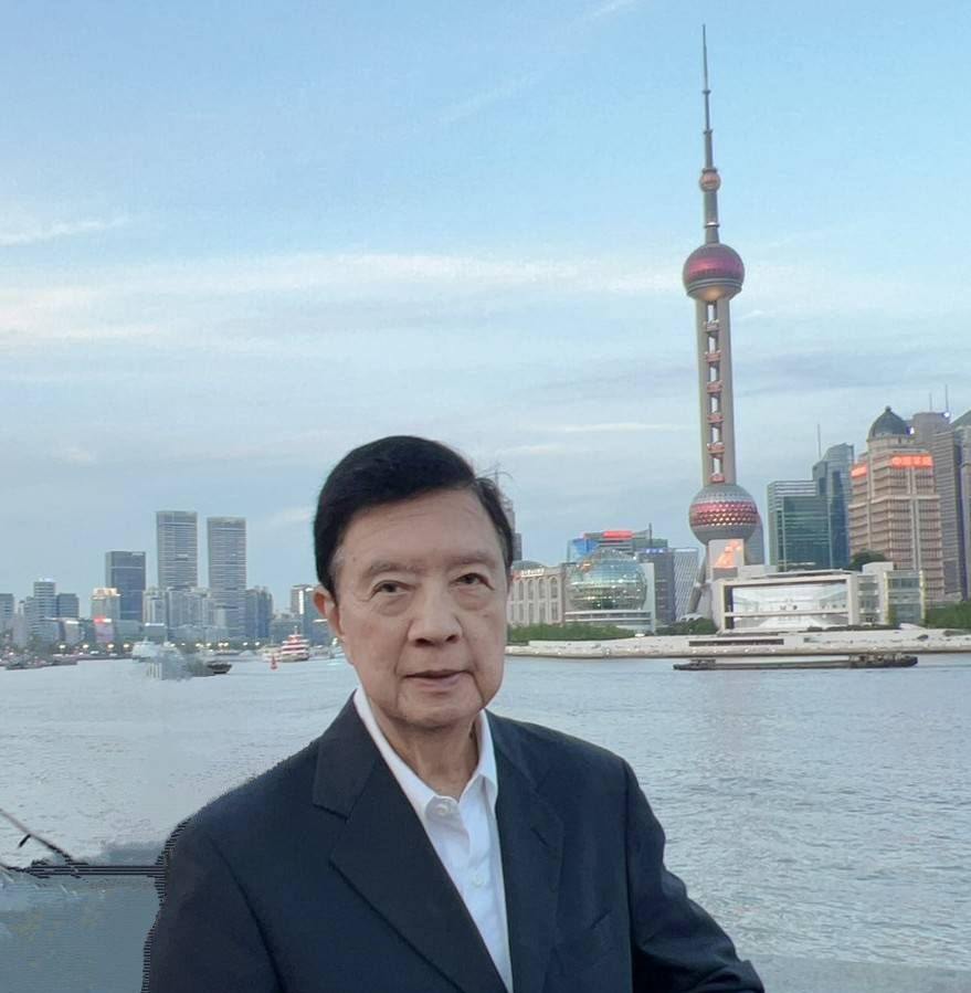 資深媒體人 翟翬