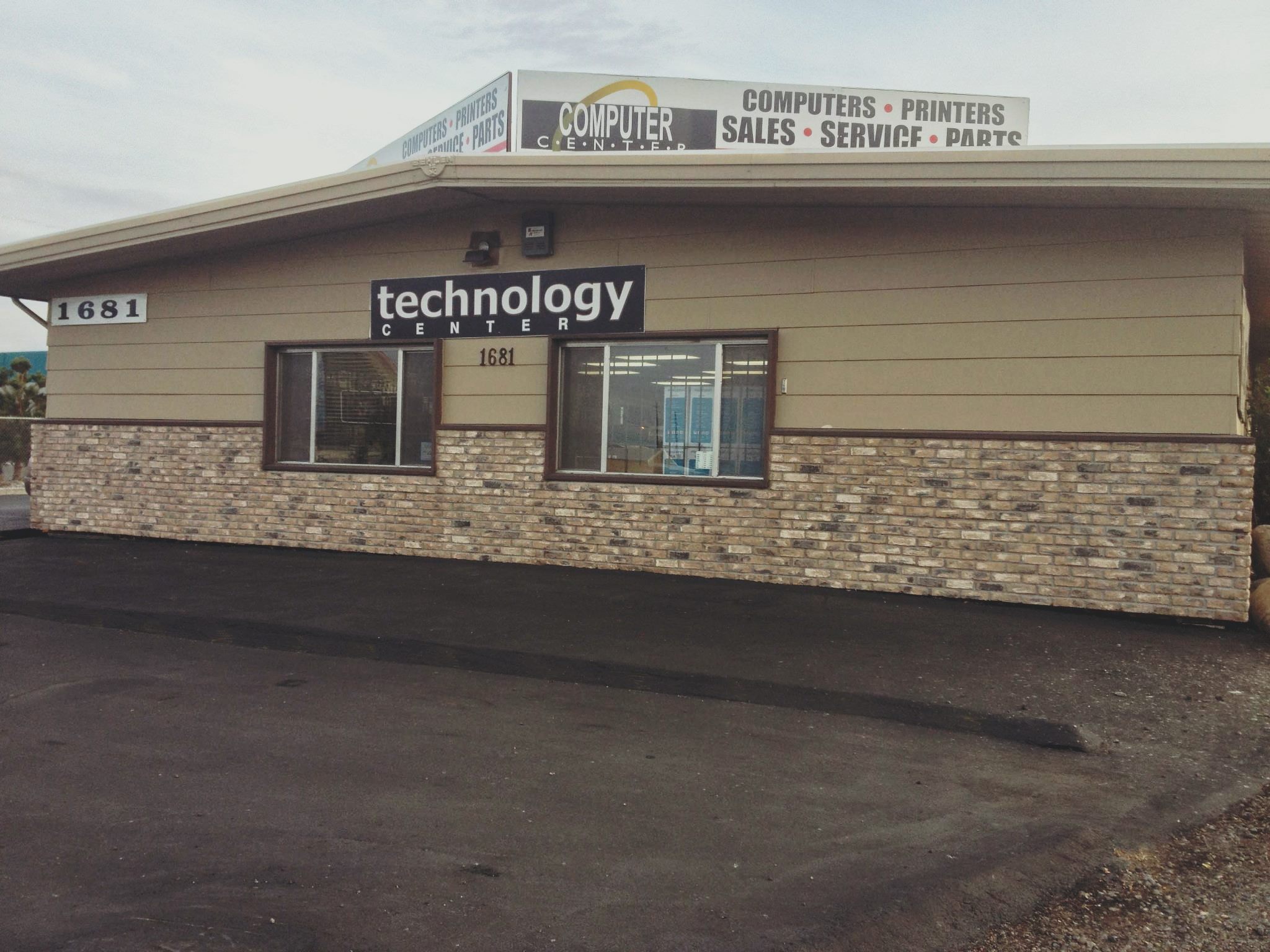 Technology Center | Sparks NV