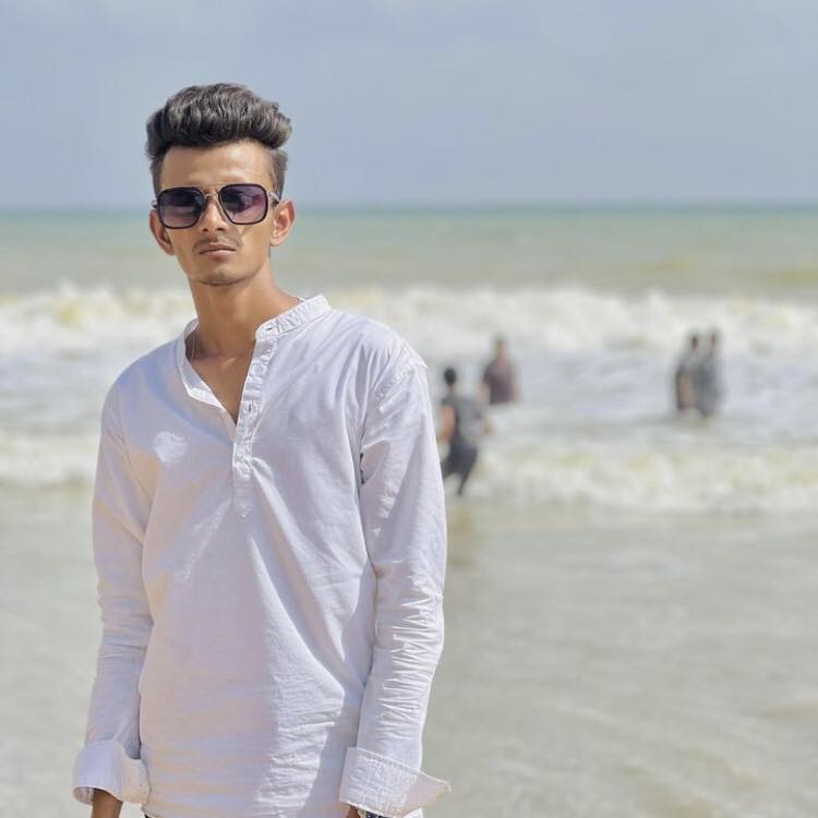 Humza Sid