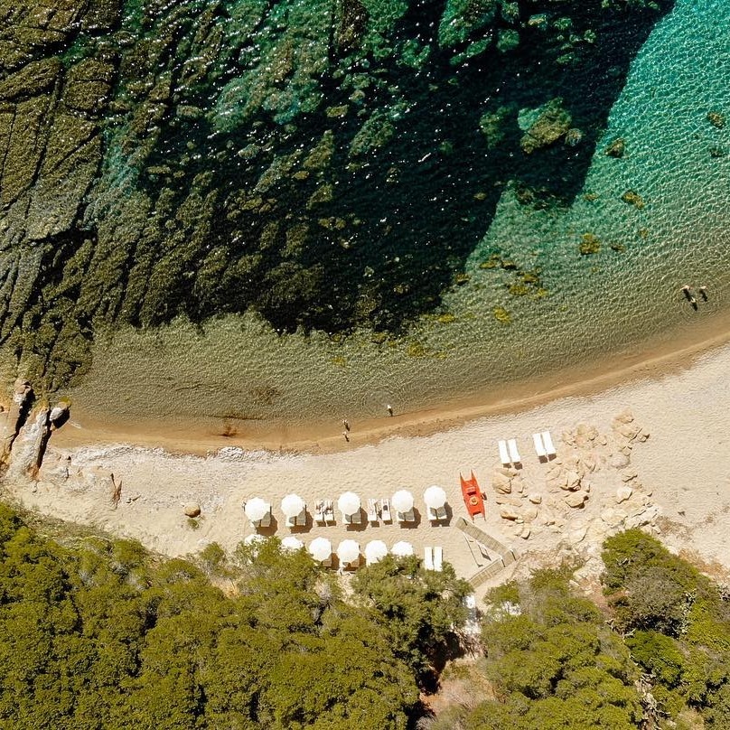every-summer-deserves-a-place-by-the-sea-welcome-to-yours-lanthia