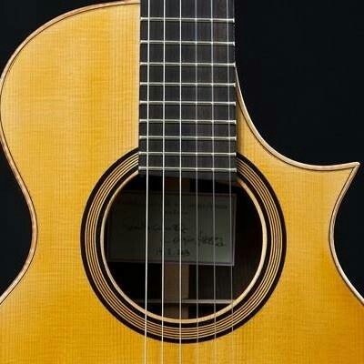 Rodolfo Cucculelli Custom Guitars - Requinto gitara, główka gitary ...
