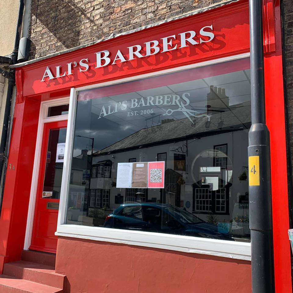 A K Barber Ali Barber Hi-res Stock Photography And Images Walk Ins ...