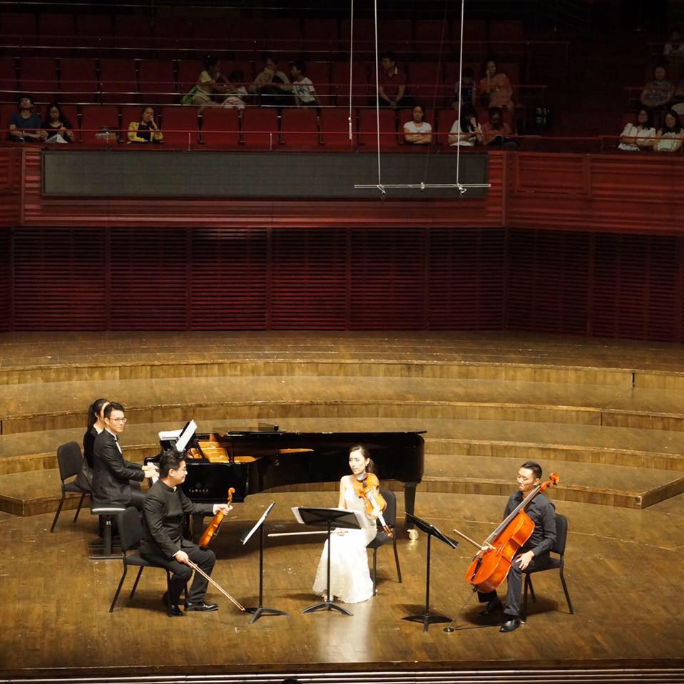 Art Nouveau Ensemble