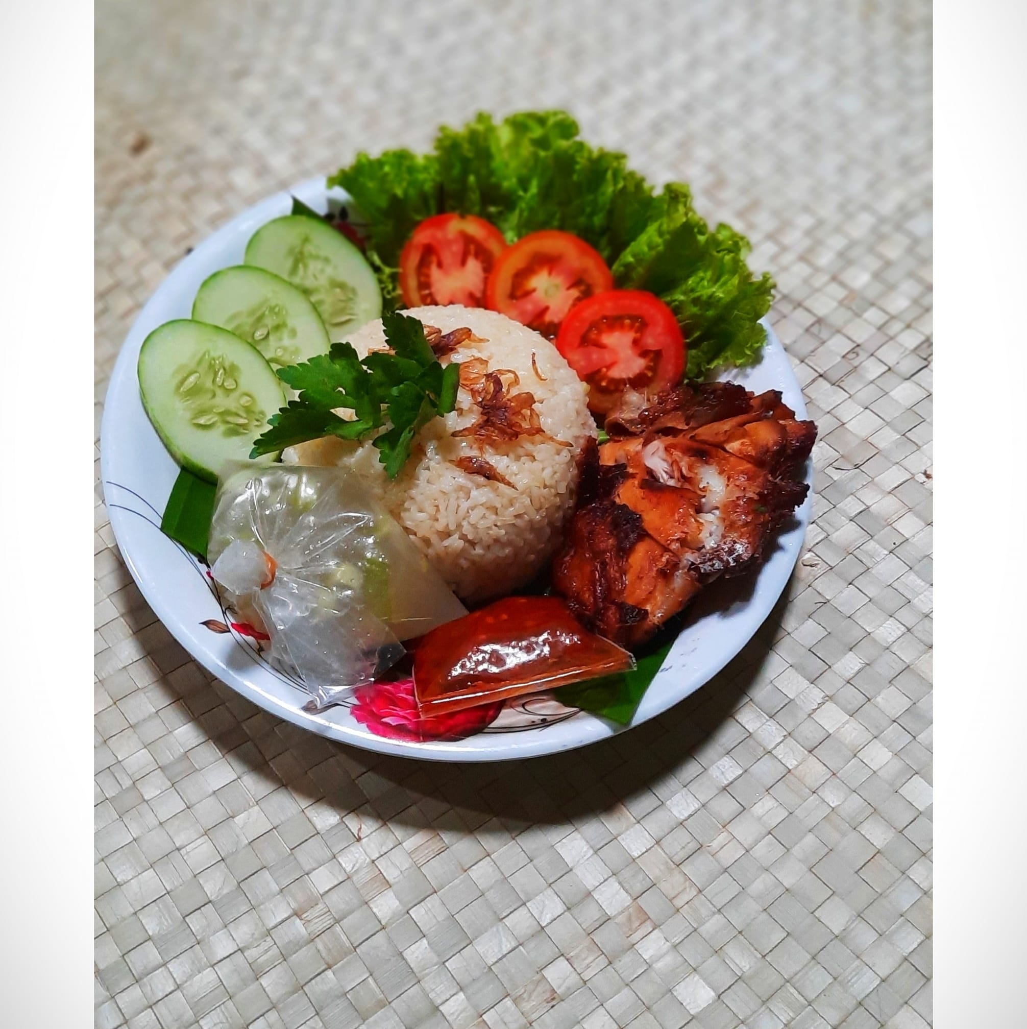 Nasi Ayam - 580 | Singkil