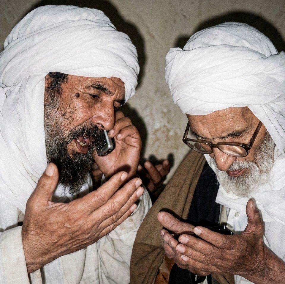 المشيخة العامة للطريقة الشيخية الشاذلية - حكم البناء على القبور بسم ...