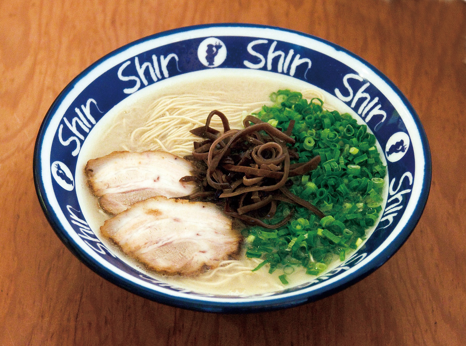博多 らーめん shin shin 博多 デイトス 店