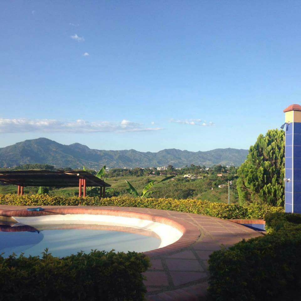Se Alquila Finca Por Días