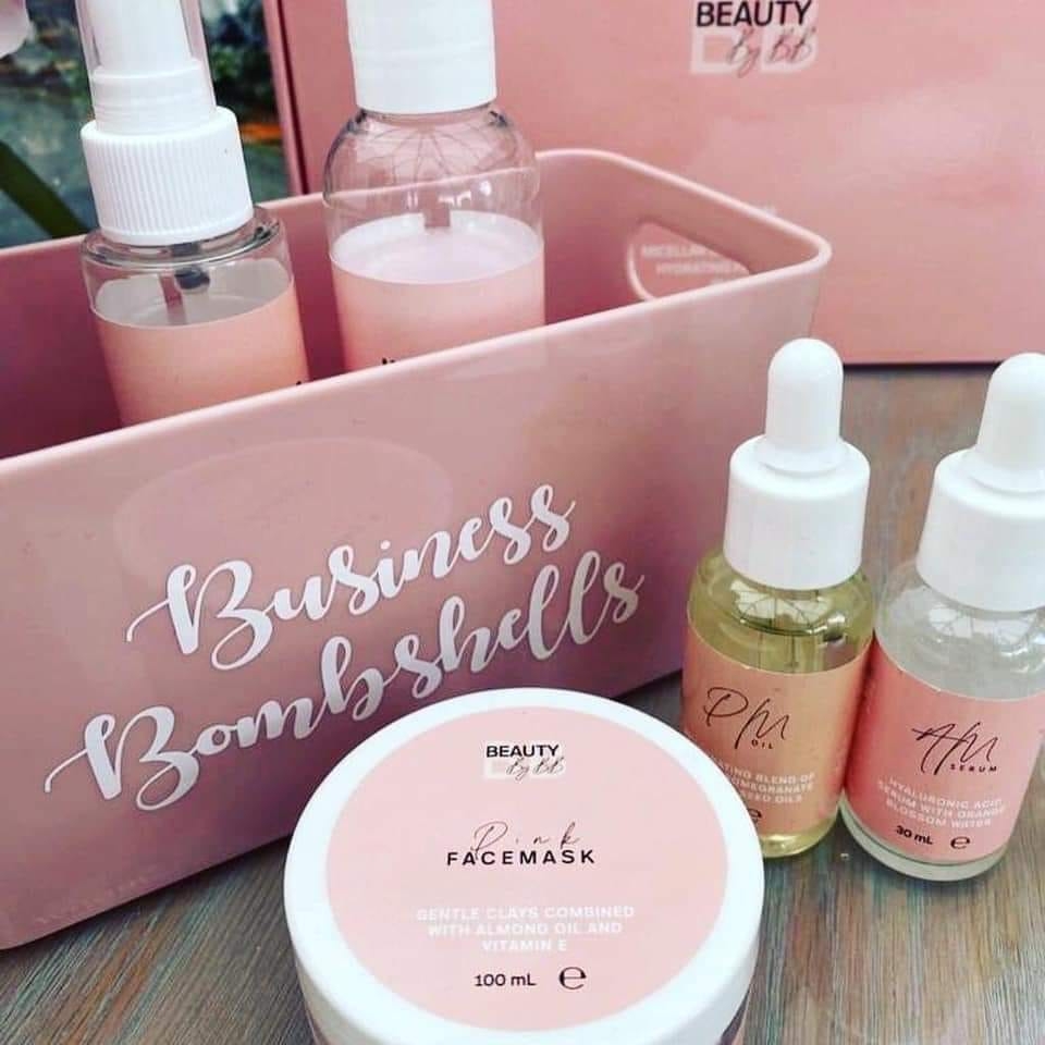 Kate's Bombshells