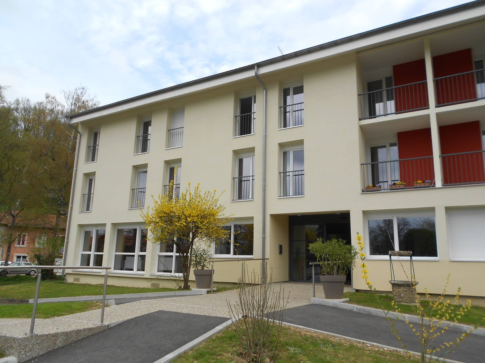 r-sidence-autonomie-les-quatre-vall-es-l-association-bien-vivre-aux-4