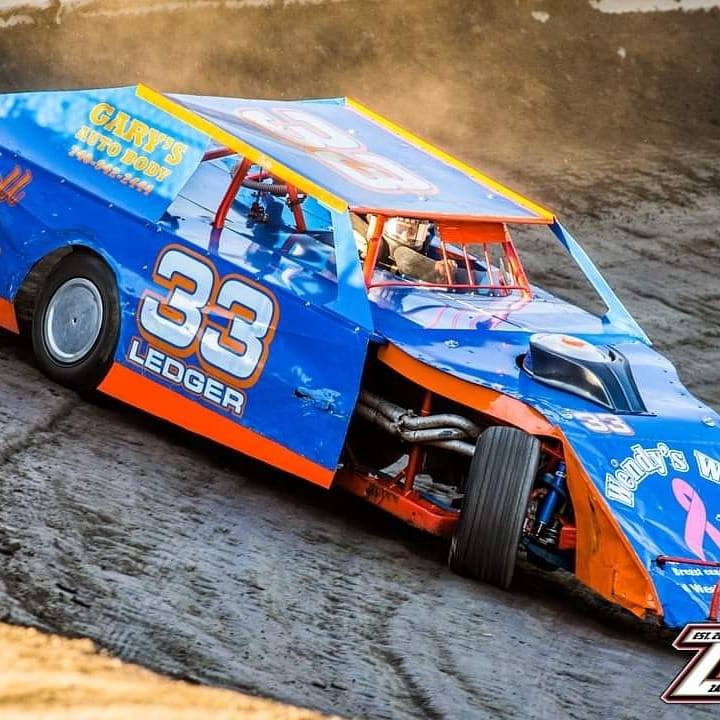 Robbie Ledger racing