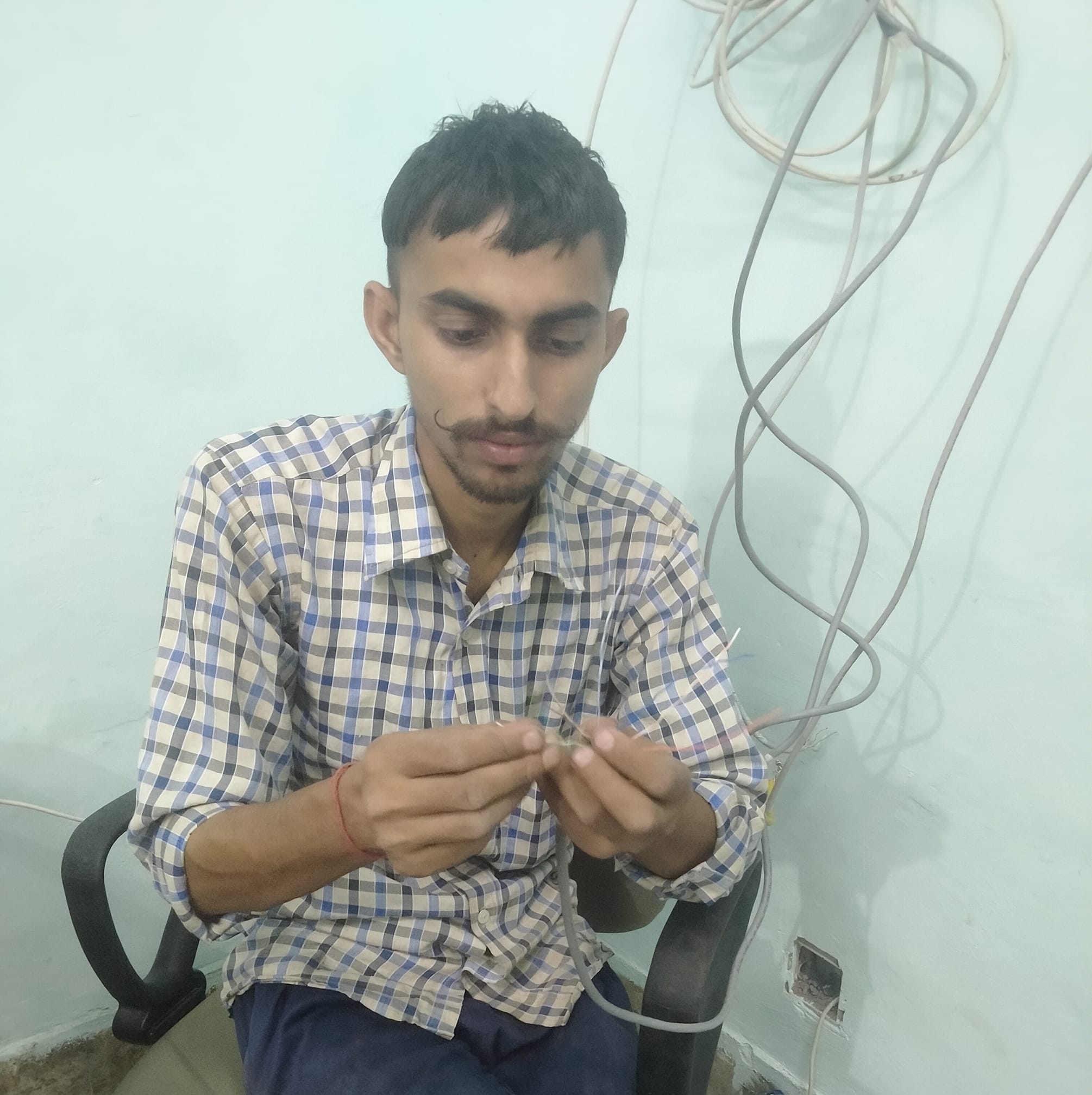 Ashwani Rana electrician | Bilaspur
