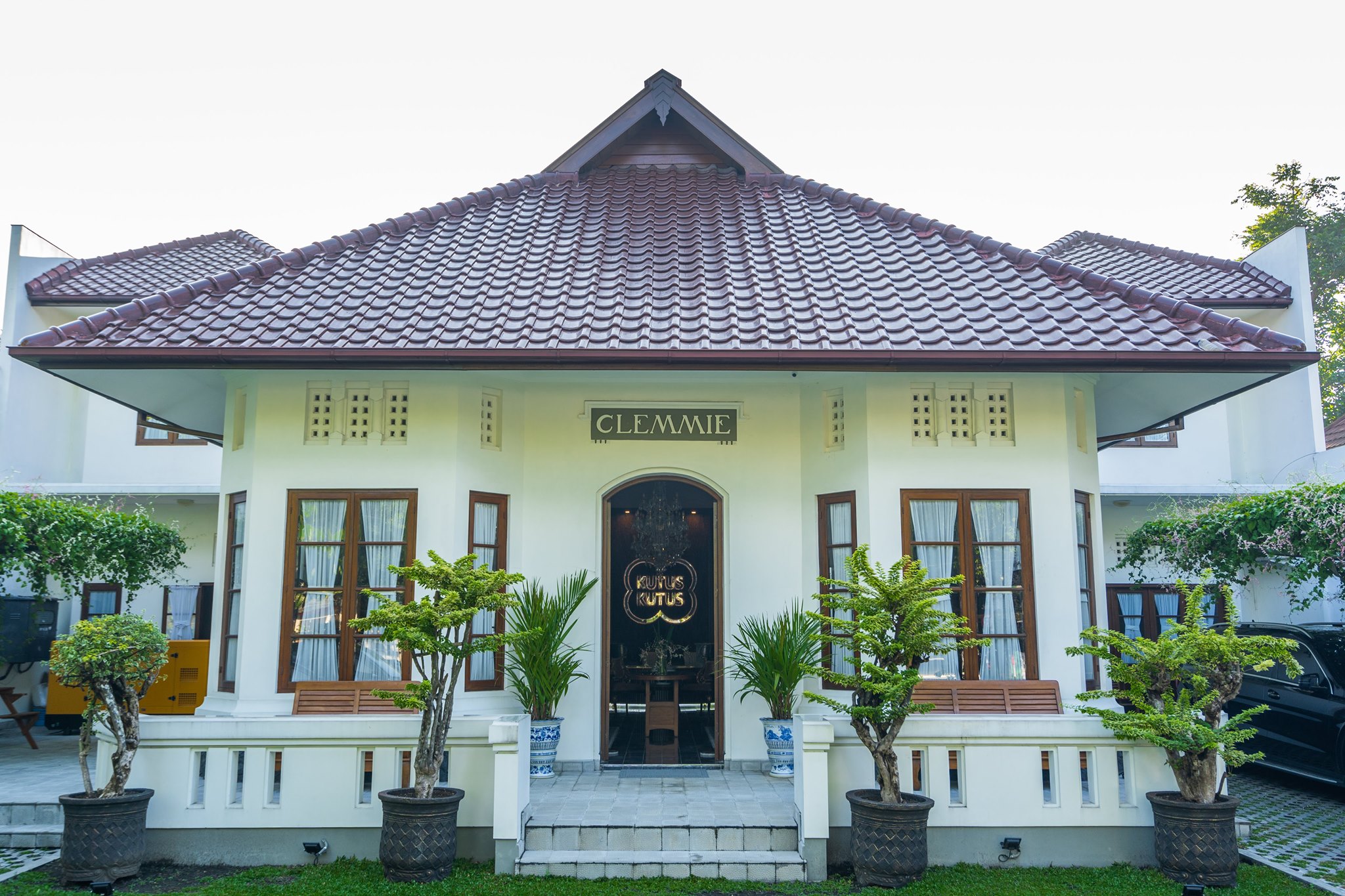 Kutus Kutus Clemmie Huis