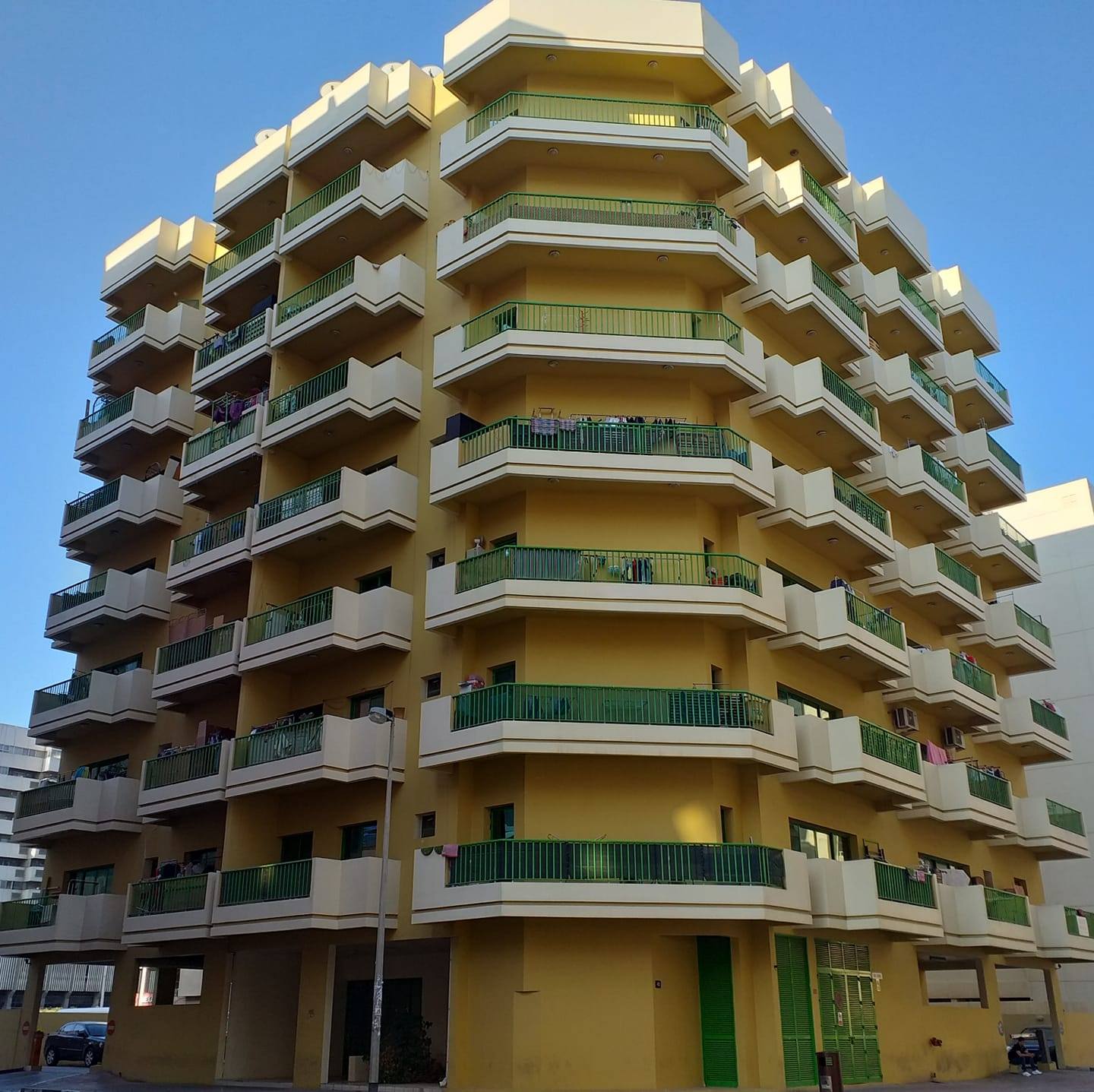 Executive Bedspace & Room in Al Rigga Near Metro Station.
