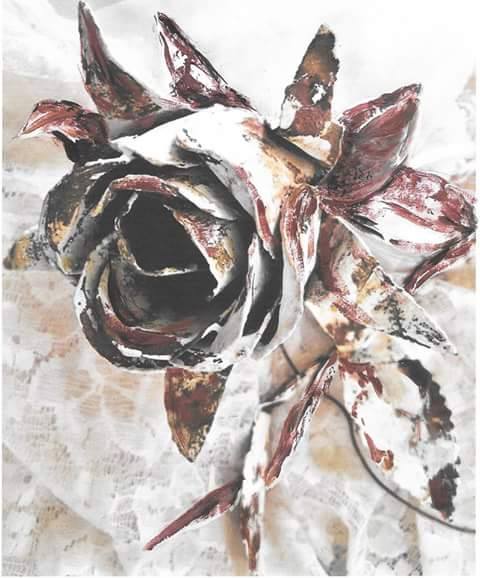 Cats Rusty Roses | Crestline CA