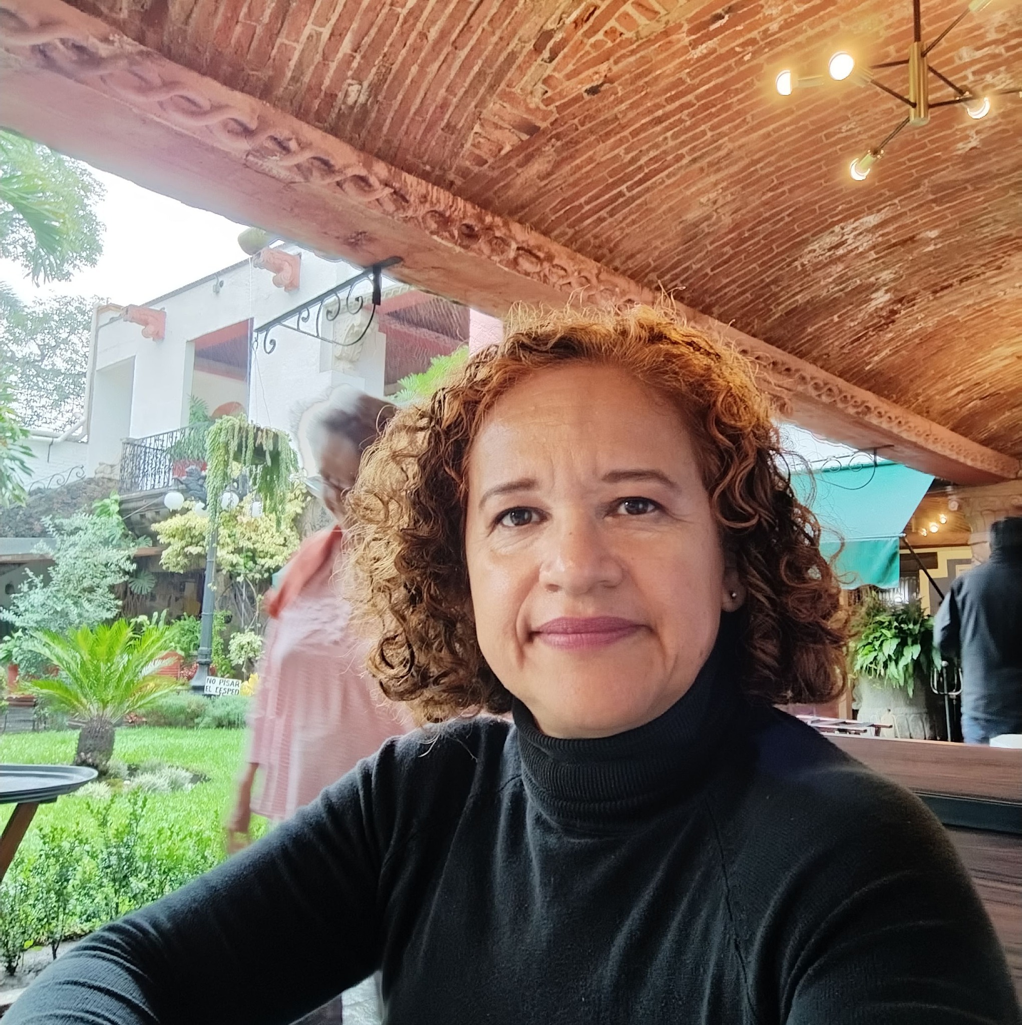 Victoria Morales MR