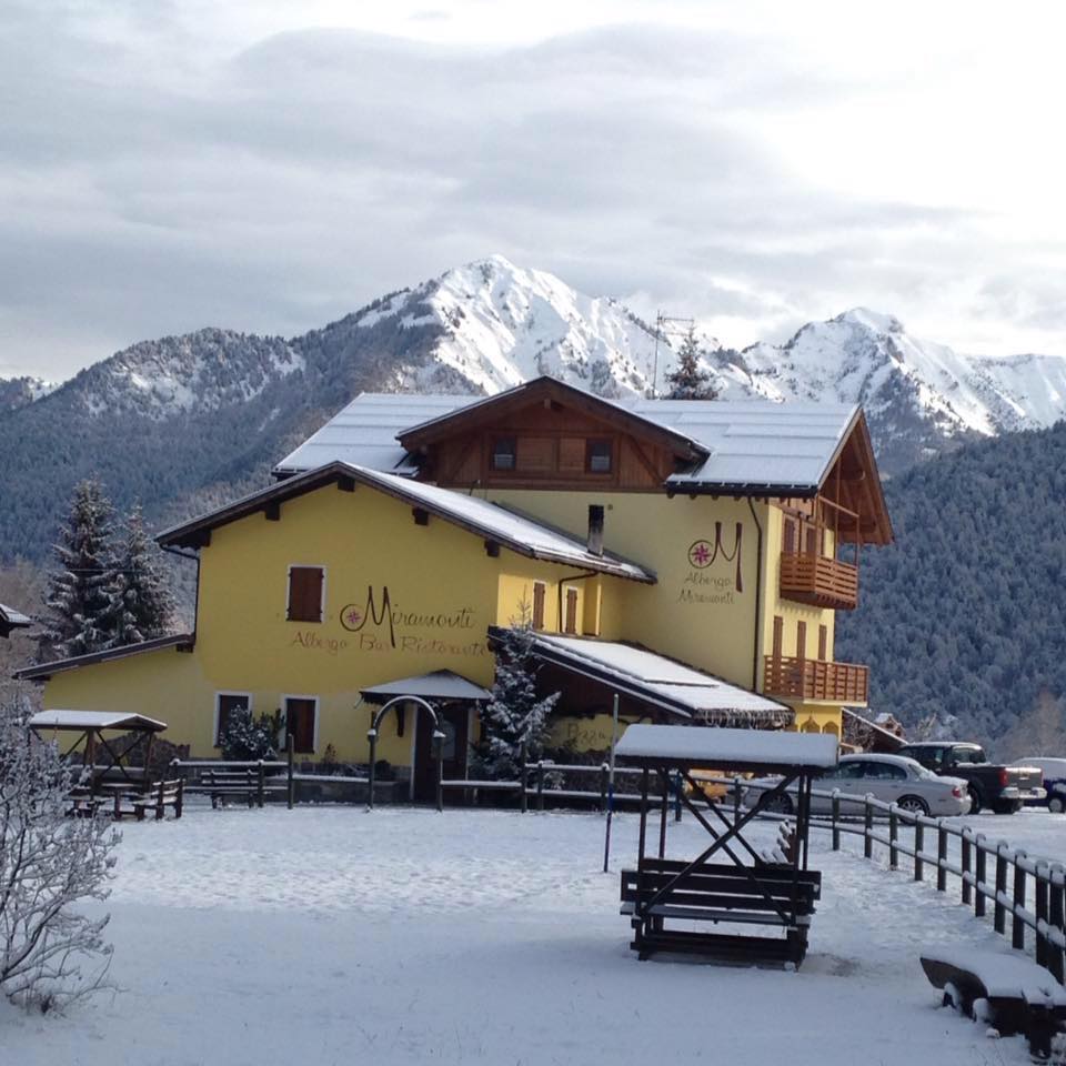 Albergo Miramonti - La pozza - Roncone | Roncone