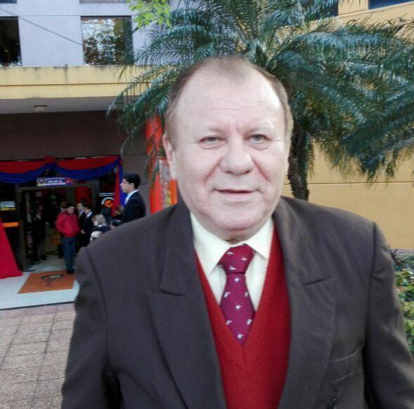 Dr Rolando Agustín Alúm Rojas