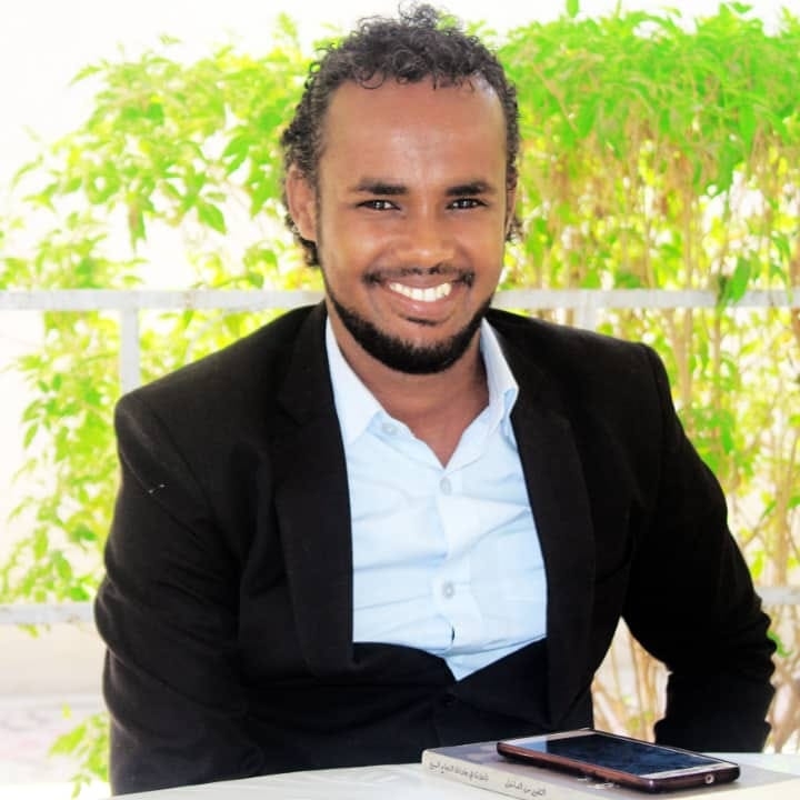Dr. Abdulkareem Ali Boltuur.