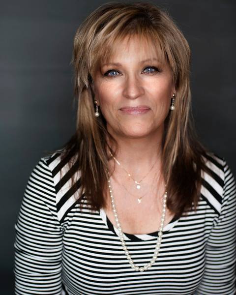 Rhonda Uhrich Independent Mary Kay Beauty Consultant | Ravensdale WA