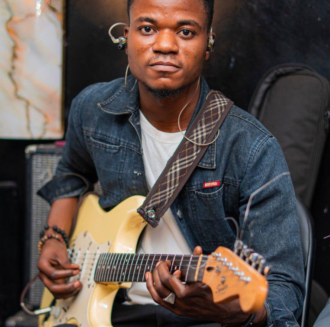 Azrael azba't guitare