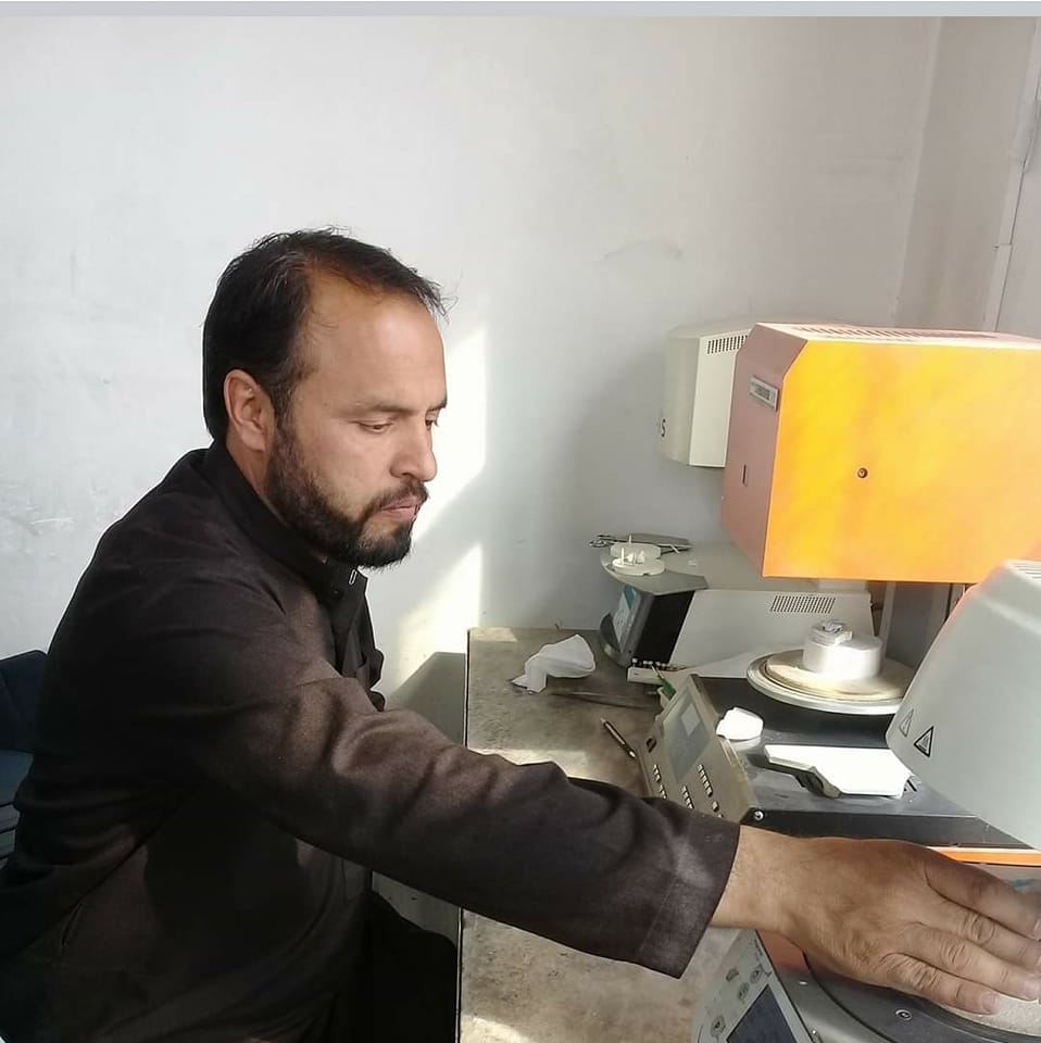 Manager Emal Shirzad Dental Laboratory لابراتوار دندان مدیر ایمل