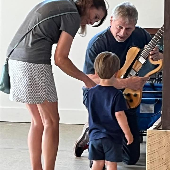 Michael Shepard, the Guitar Man of Indy | Arcadia IN