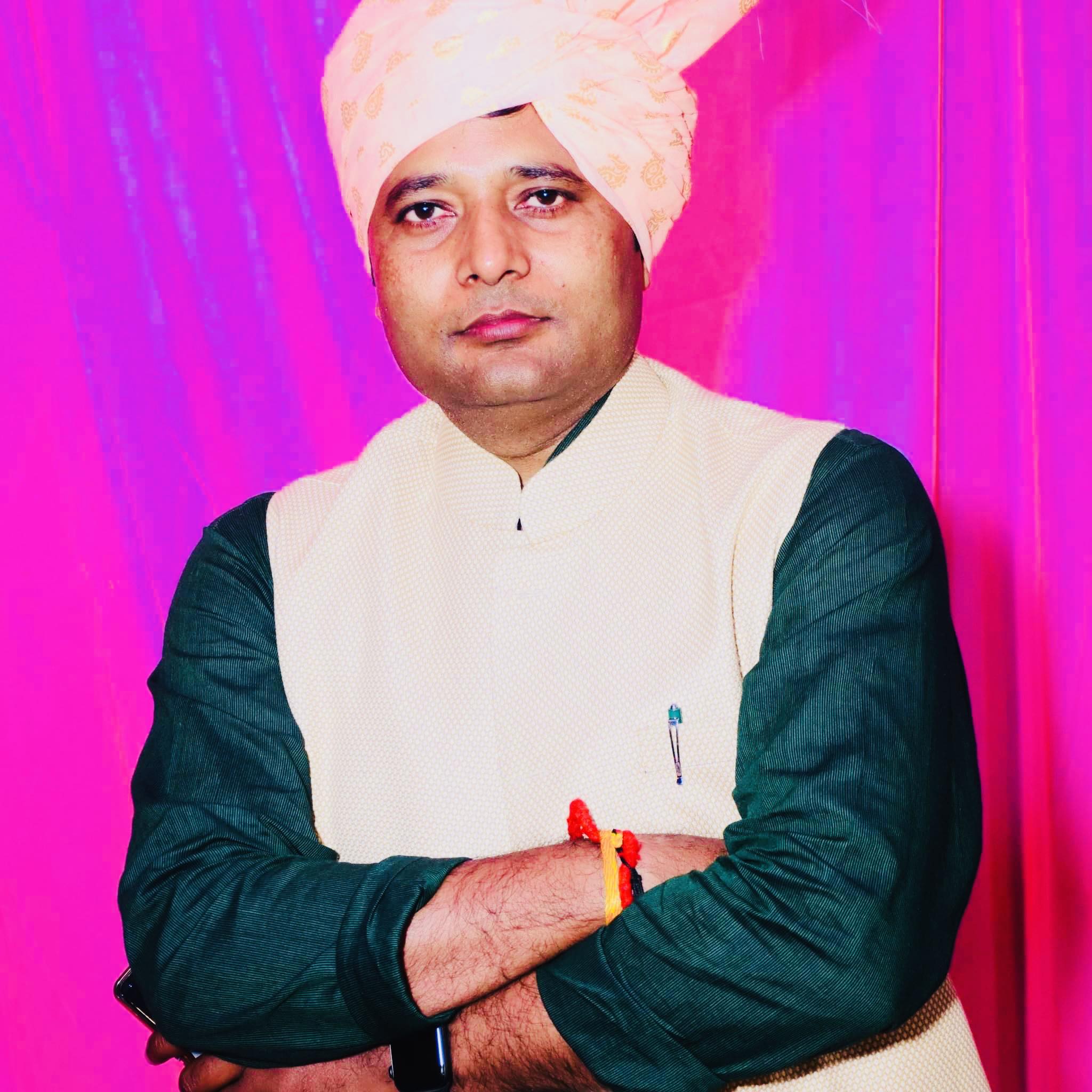 Thakur Amit Pratap Singh अध्यक्ष