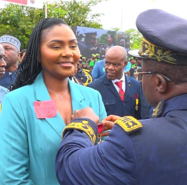 Yolande Bodiong - PENDANT CE TEMPS... Dites à Mathias... | Facebook