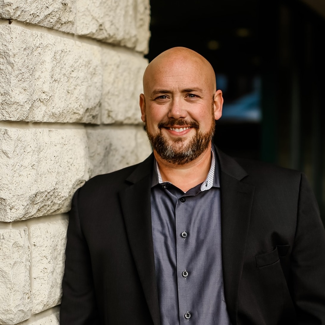 Ryan Reed - Compass Realty | Leawood KS