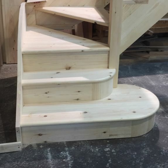 Smiths UK - Bespoke Staircase Manufacturer