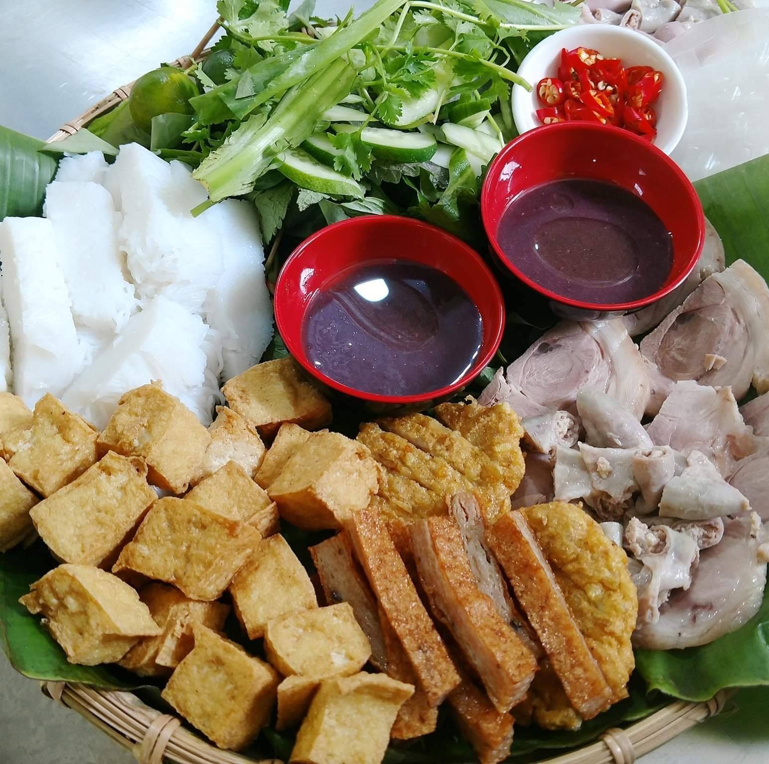 2 CON CUA | Ho Chi Minh City