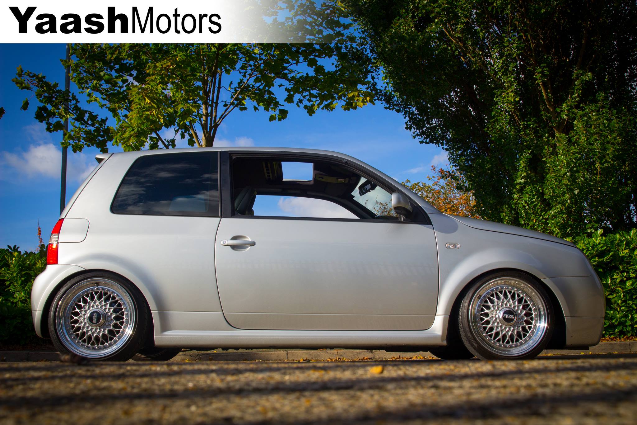 Yaash Motors | London