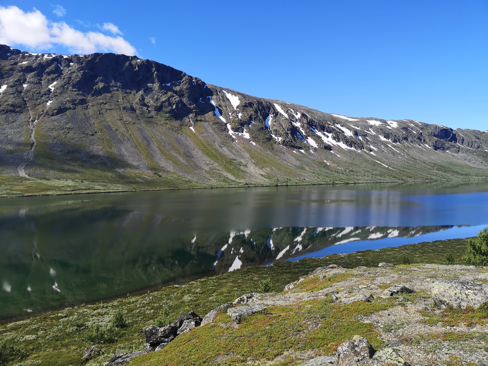 Ingulsjøen - Innsjø i Vågå