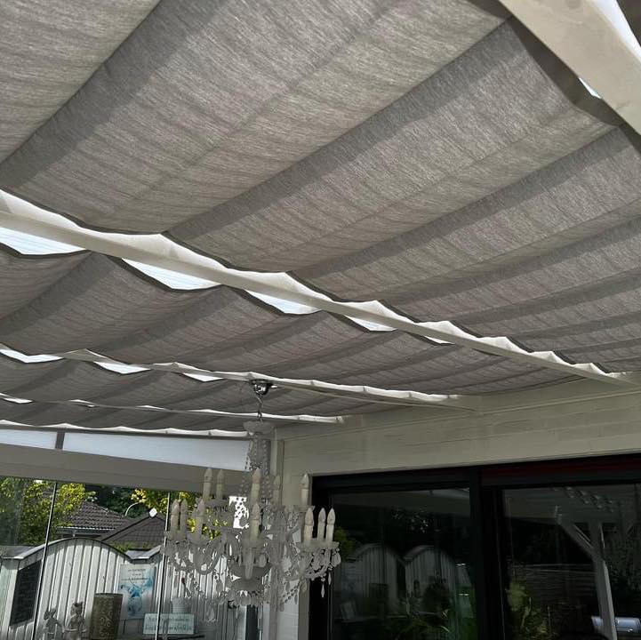 in de tarpen 108 Tarps Heavy Duty Waterproof 10x12 FT,Sliver 12 Mil Large Tarps with Grommets and Reinforced Edges,UV Resistant,Tear&Fade Resistant,Finished for Outdoors Patio Boat,Roof,Camping,10x12 FT : Tools & Home Improvement Flyer Upstreet5 7.10 2022 Wave Option:ChromaPop Everyday Rose Gold Mirror Anti Fog & Clear Lens SPA-Gel Handschuhe | Beautyfox yet still light enough