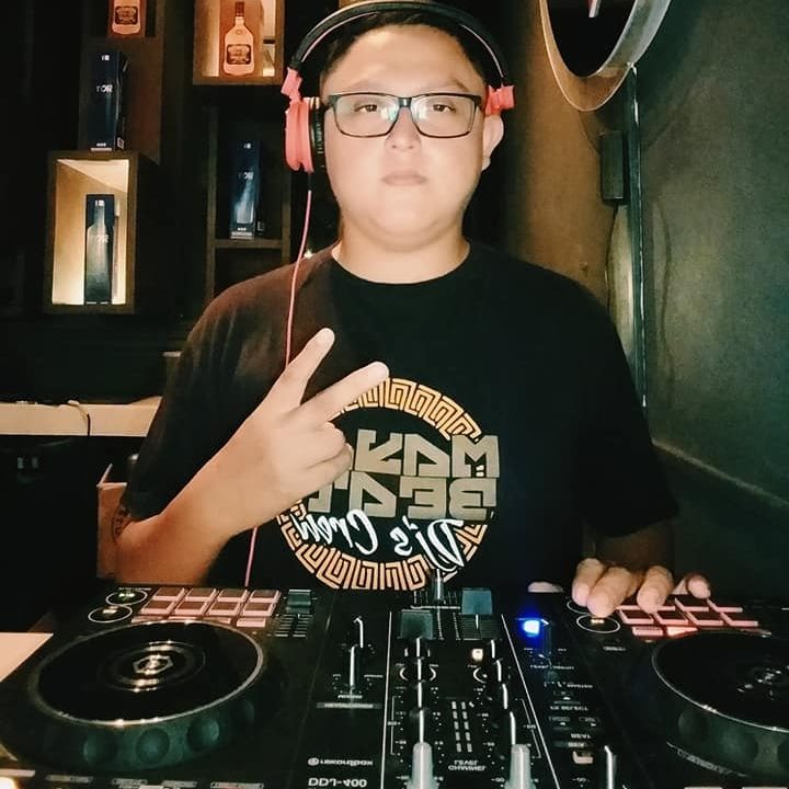 DJ TOXIC