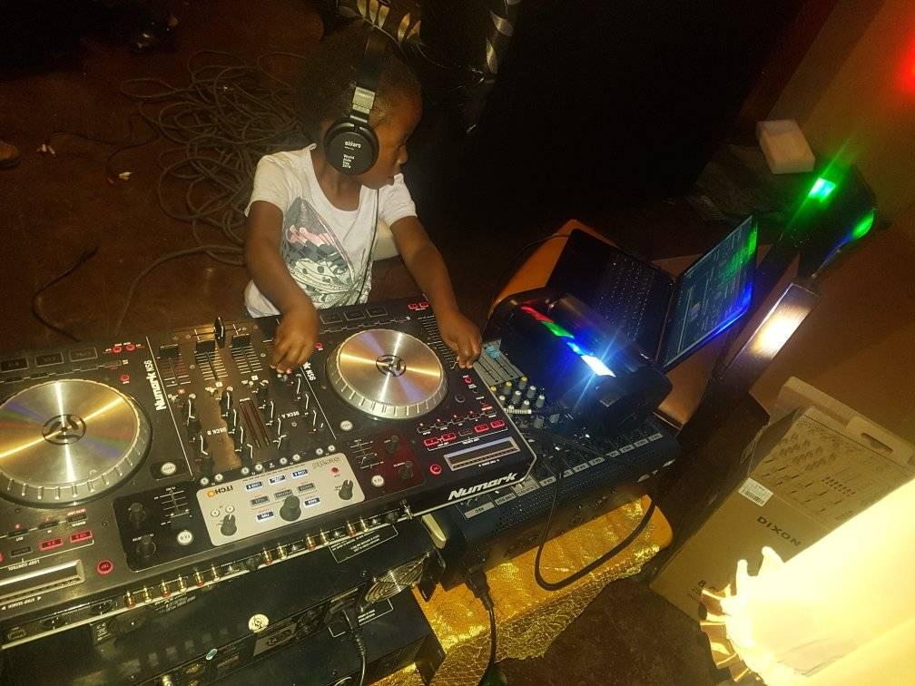 Sounds of spring DJs