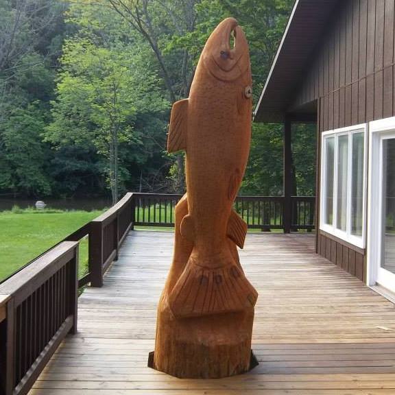 Ed Crow's Chainsaw Carvings