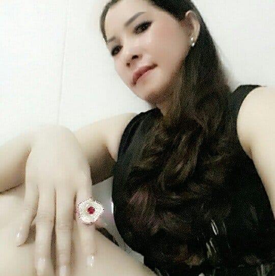 Buổi tối ăn cơm cùng món cá chạch leo cây , canh rau tập tàng ở vườn ...