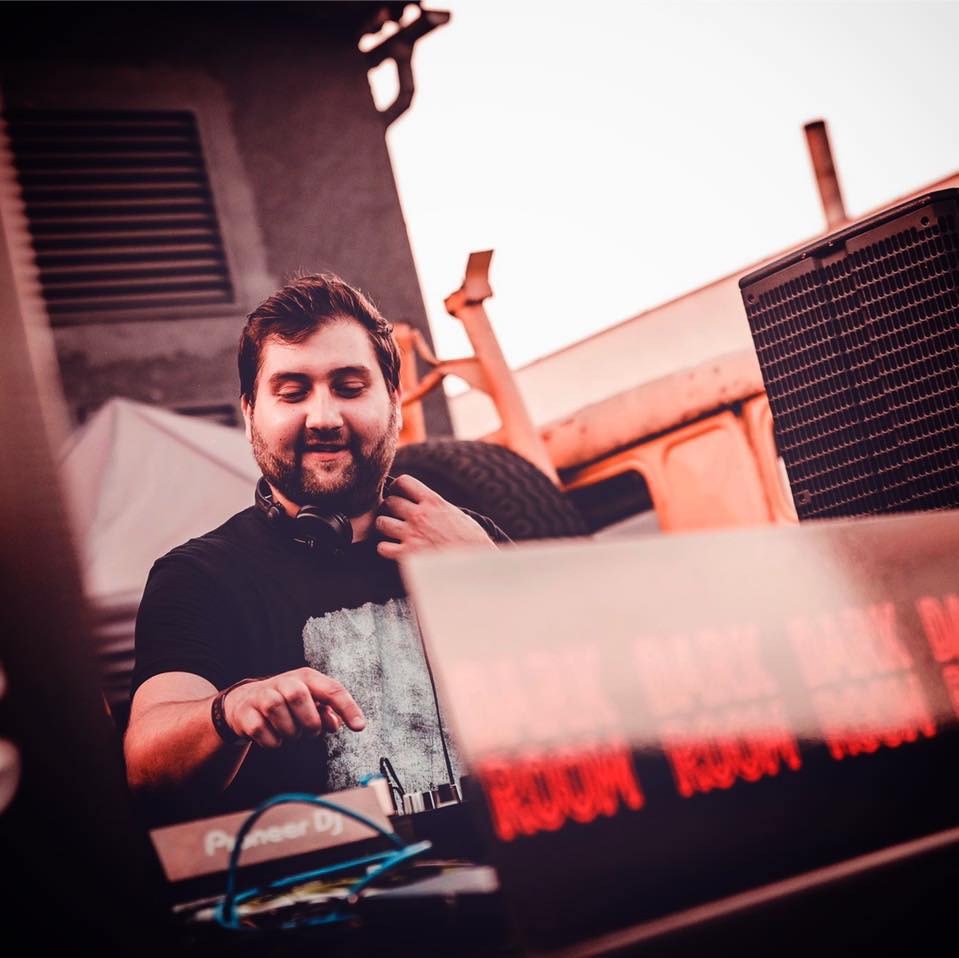 DJ SIMO