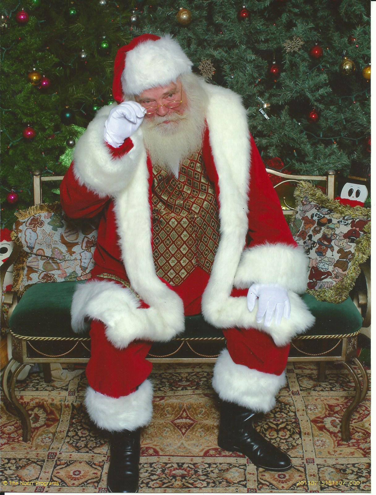 Santa D - Seasons, greetings everyone. I’m starting to get... | Facebook