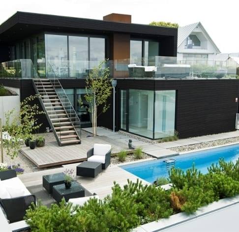 Properties 'R' Us 868 | San Fernando