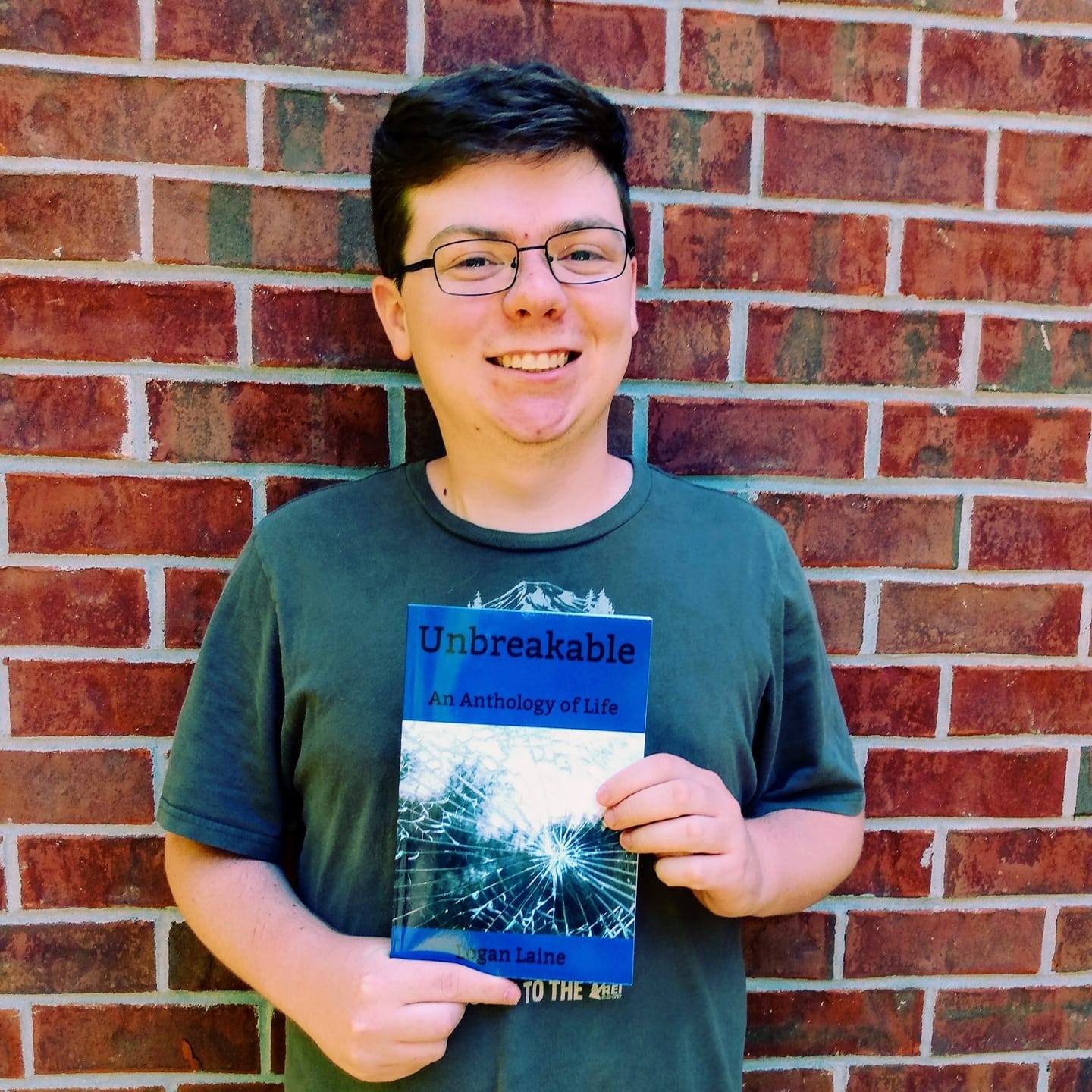 Logan Laine Got to meet some awesome people! It was a... Facebook
