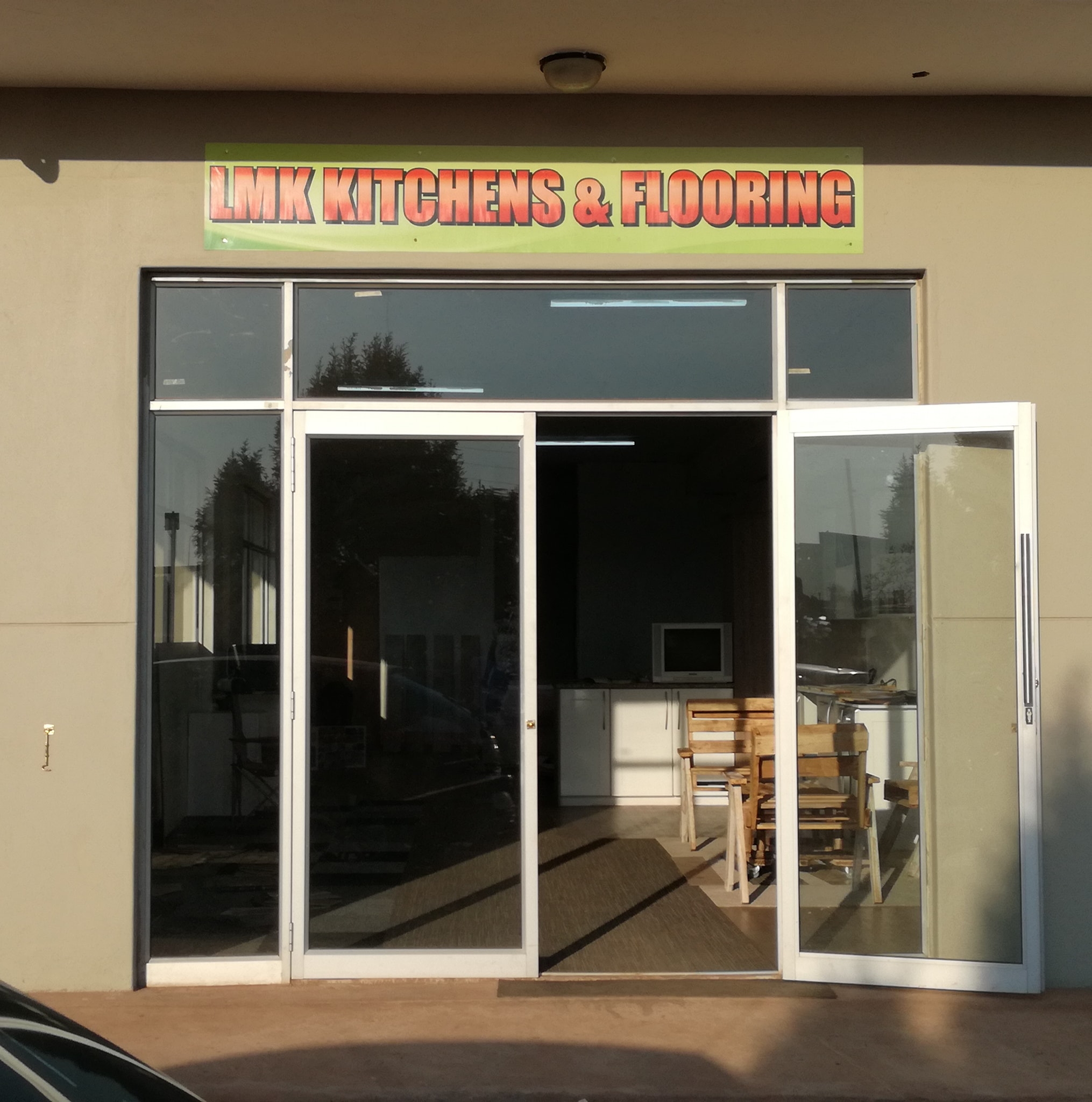 LMK Kitchens & Flooring