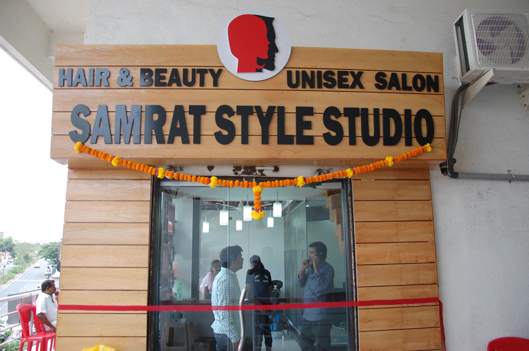 Samrat Style Studio Unisex Salon | Akurdi
