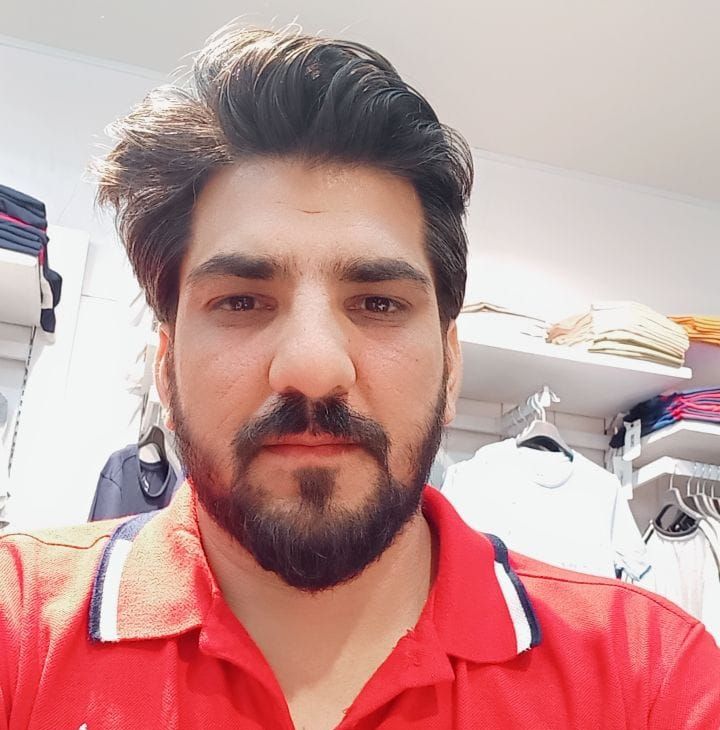 Ahmar Kamal | Dubai