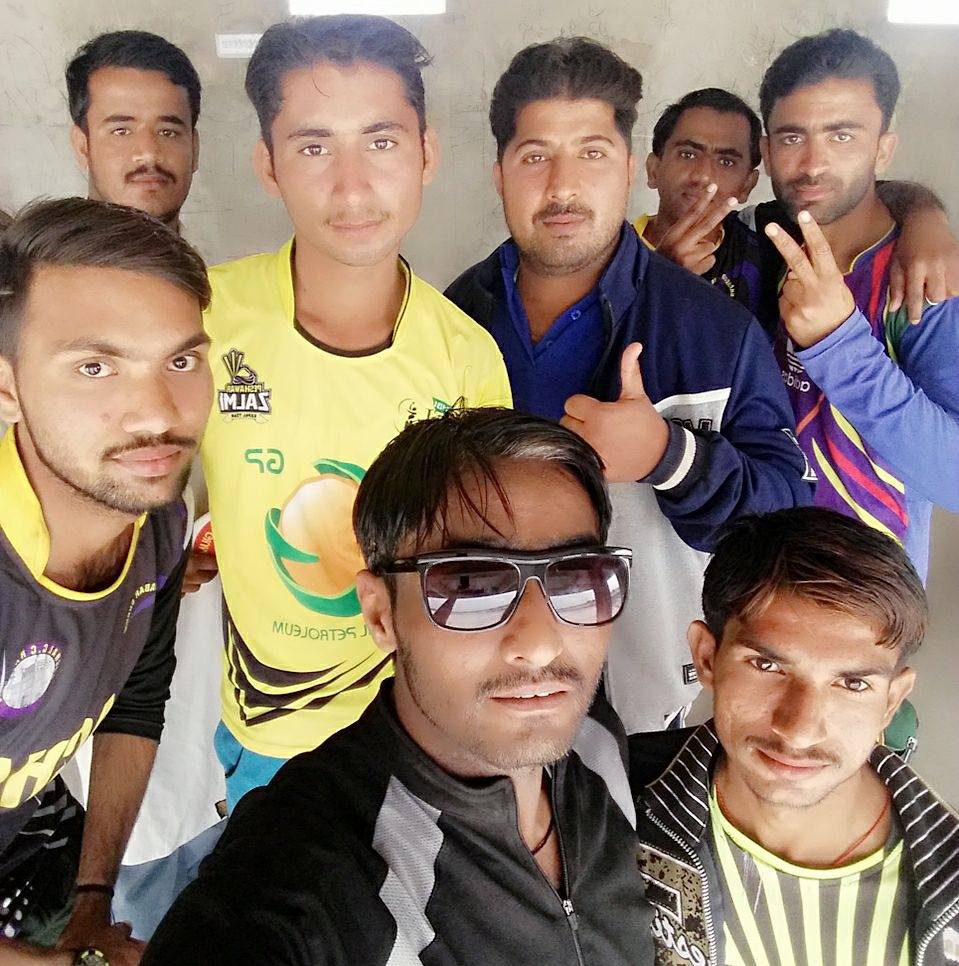 Ratodero Star Cricketer