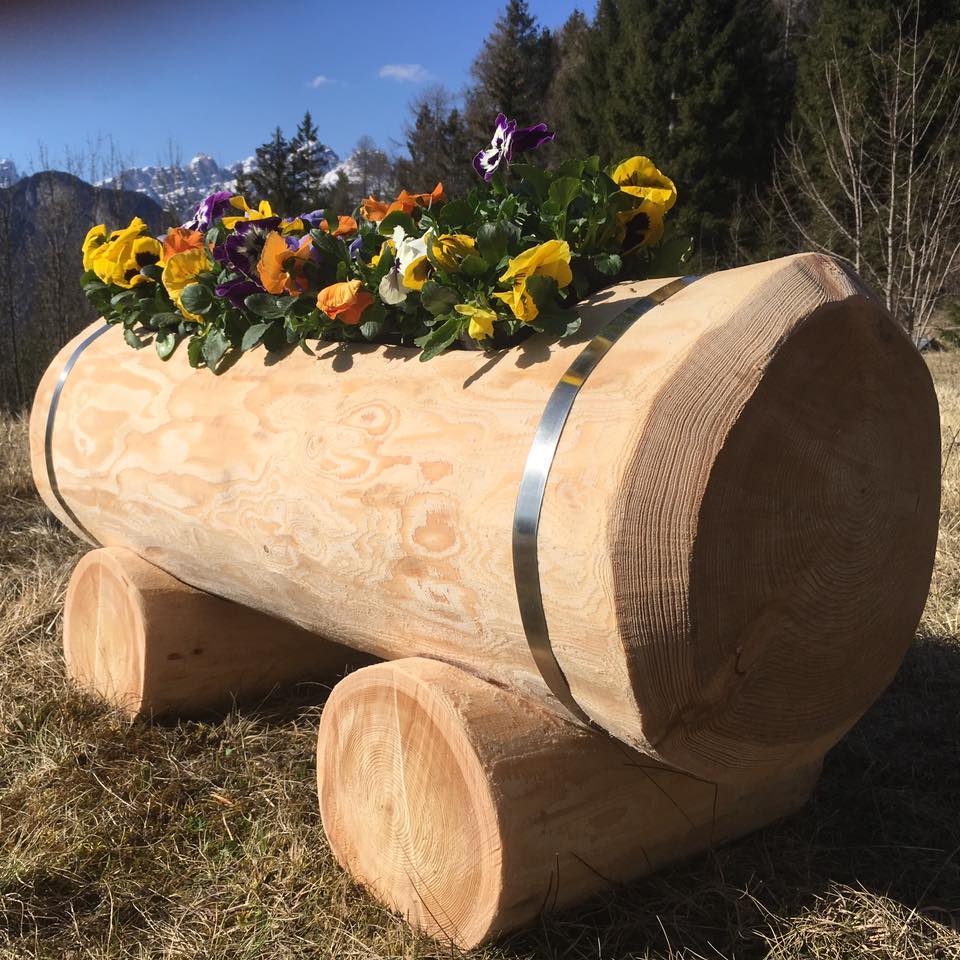fioriere-nei-tronchi