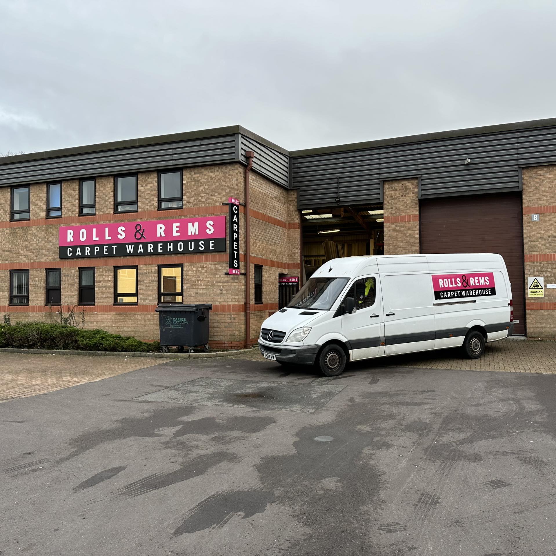 Rolls & Rems Carpet... - Rolls & Rems Carpet Warehouse
